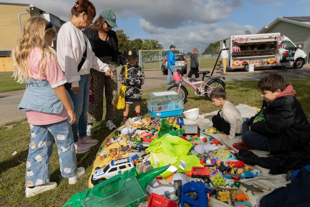 Carina och Mats Erlvik for hit från Färlöv med dotter och barnbarn