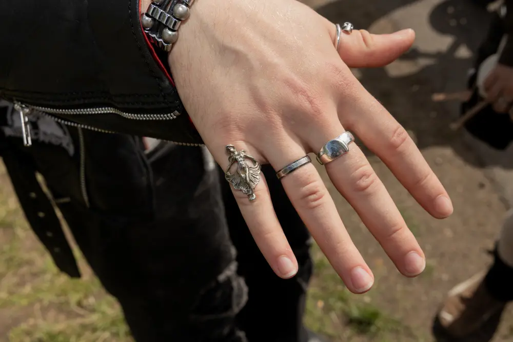 Adams ring